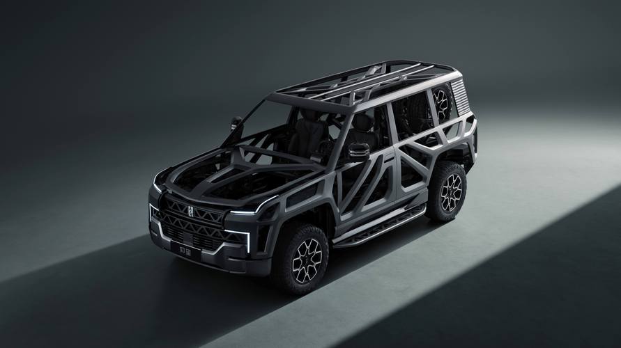 广州260仰望U8硬派越野的科技魅力，国能汽车对传统燃油车市场的冲击